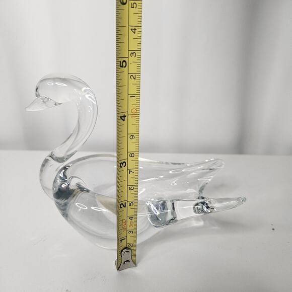 Vintage Crystal Clear Swan Sculpture Figurine 5.5" x 4.5" Glass Art - Picture 7 of 7